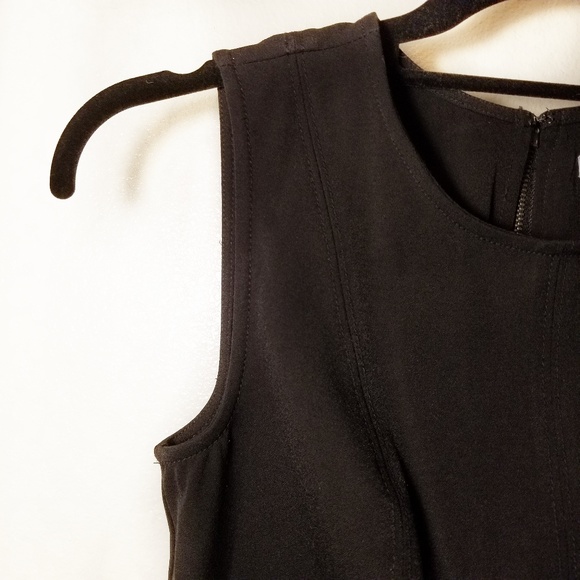 Urban Outfitters | Flirty Black Peplum Crop Top - Picture 5 of 7